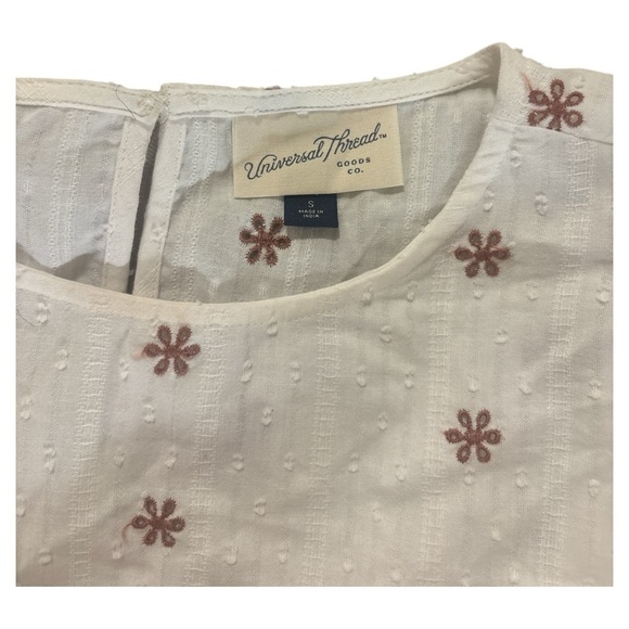 Universal Thread White Peplum Blouse with Ruffled Sleeves - Picture 4 of 7